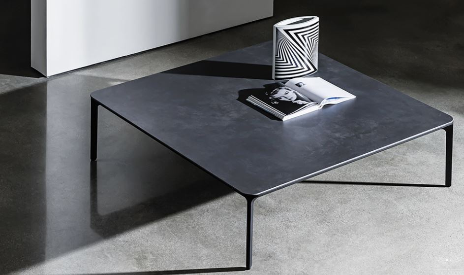 Итальянский журнальный столик Slim coffee table h37 от Sovet