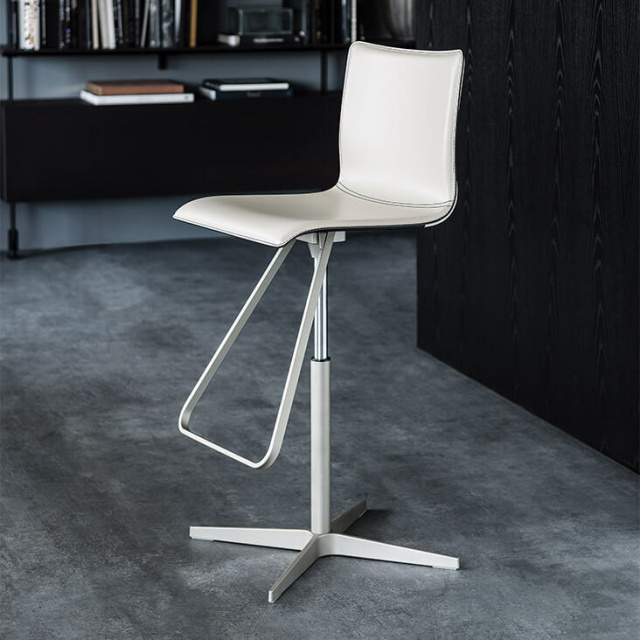 Итальянский барный стул Cattelan Italia Toto X sgabello