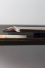 Итальянский письменный стол Iren Freestanding desk от Poltrona Frau Итальянский письменный стол Iren Freestanding desk от Poltrona Frau