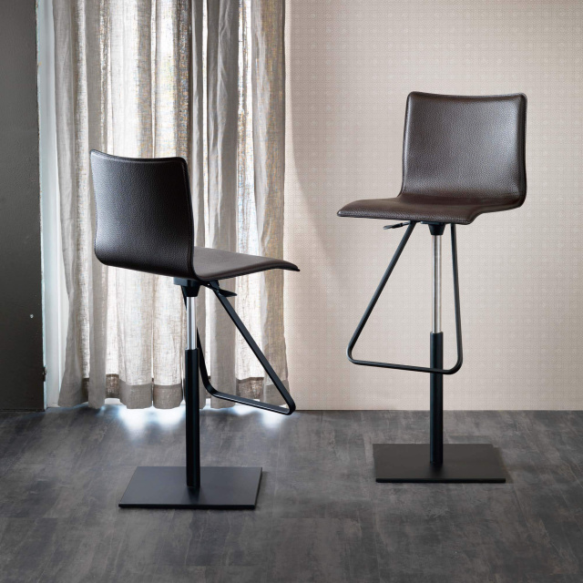 Итальянский барный стул Cattelan Italia Toto sgabello