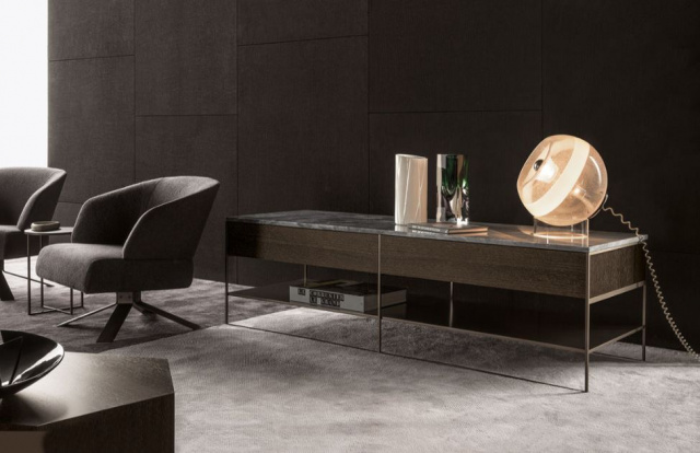 Итальянская консоль Calder "Bronze" console от Minotti