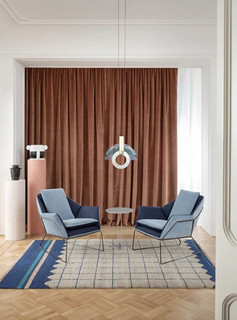 Итальянское кресло Saba New York Armchair