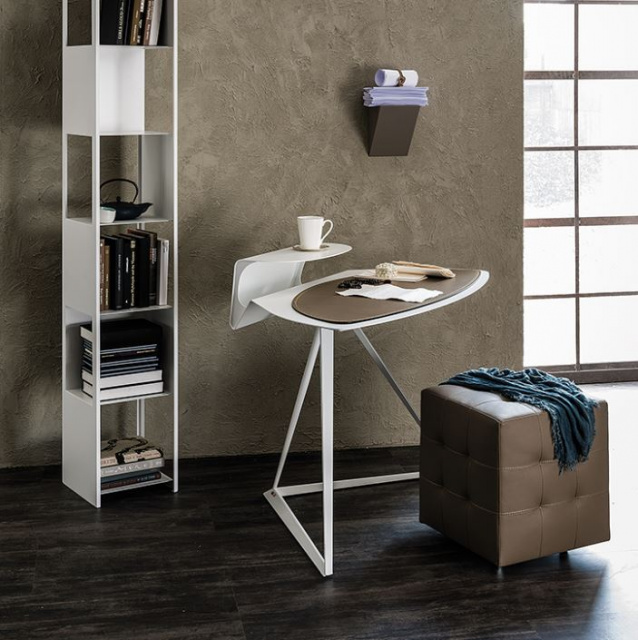Итальянский письменный стол STORM от Cattelan Italia