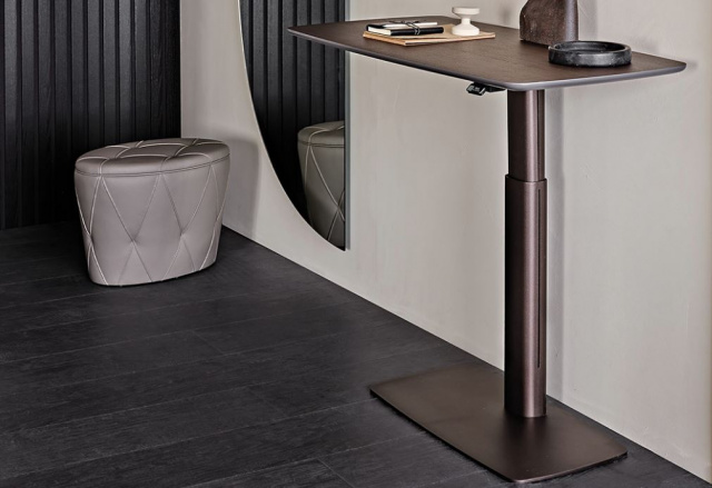 Итальянский письменный стол RUNNER Wood от Cattelan Italia